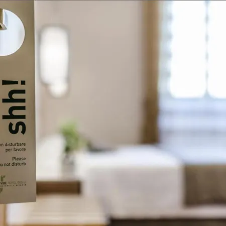 ホテル ジオッリ ナツィオナーレ 3*