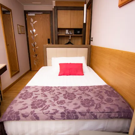 Hotell Giolli Nazionale Rom