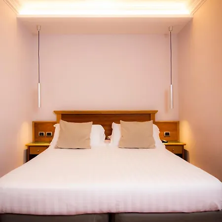 ジオッリ ナツィオナーレ ホテル