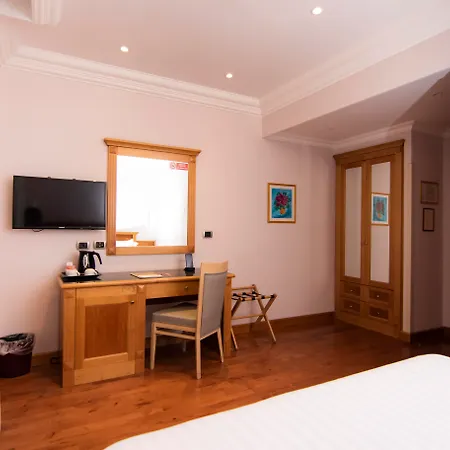 ホテル ジオッリ ナツィオナーレ ローマ