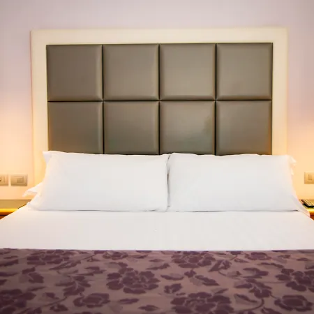 Hotel Giolli Nazionale Rome