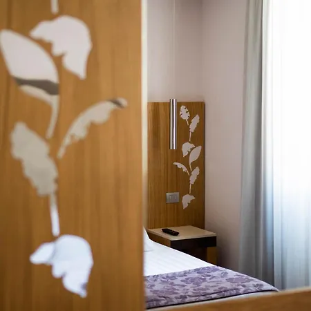 Giolli Nazionale Hotel 3*