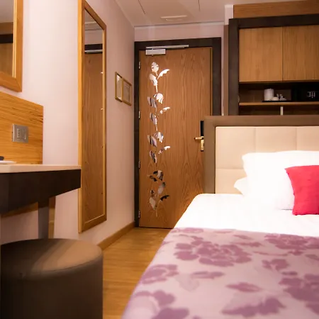 Ξενοδοχείο Giolli Nazionale