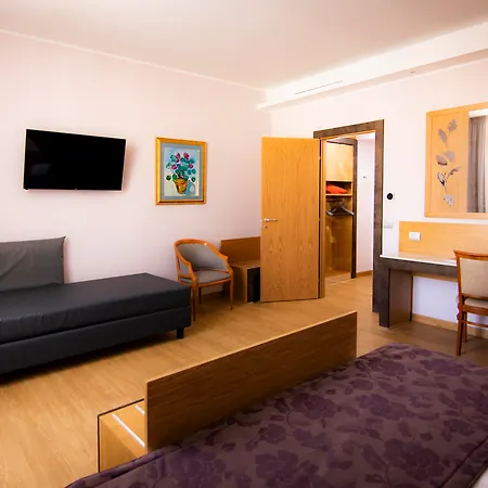 Hotel Giolli Nazionale Rome