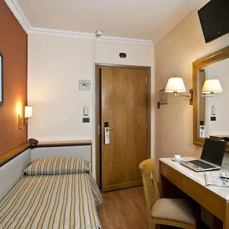 Giolli Nazionale Hotel 3*