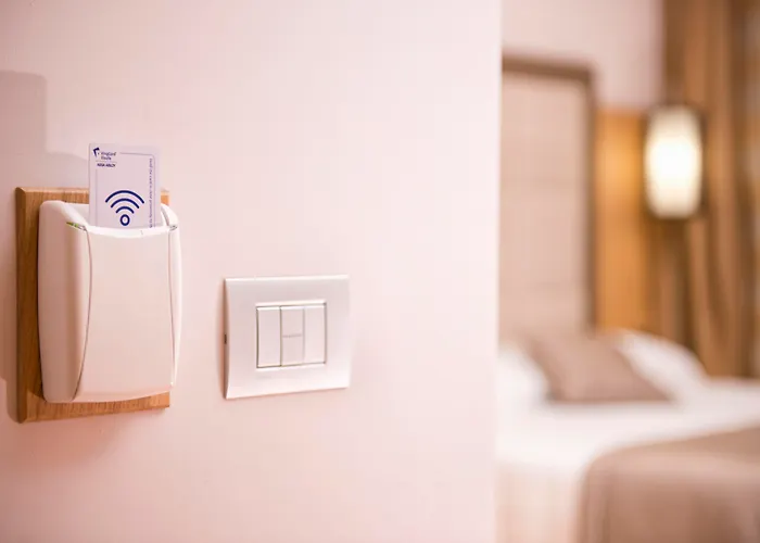 ジオッリ ナツィオナーレ ホテル 3*