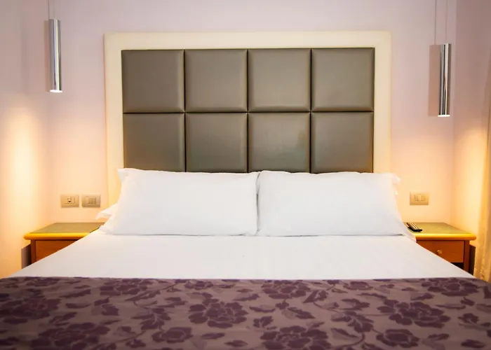 ホテル ジオッリ ナツィオナーレ ローマ