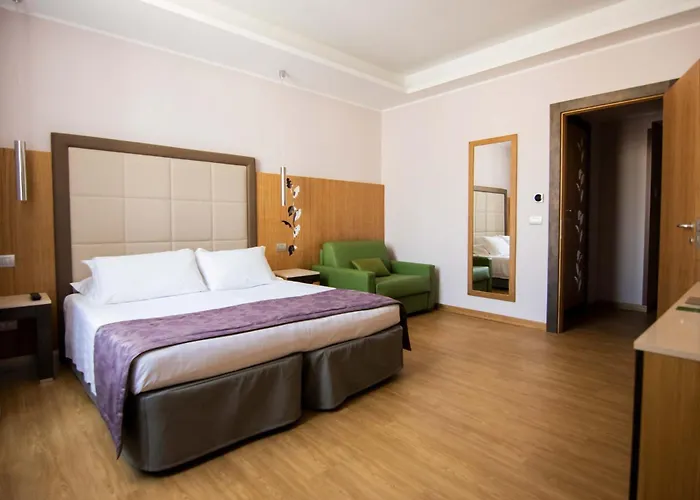 ジオッリ ナツィオナーレ ホテル