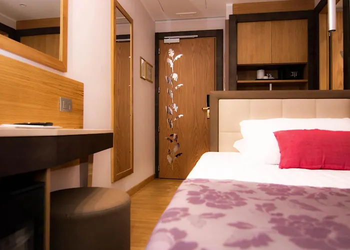 ホテル ジオッリ ナツィオナーレ