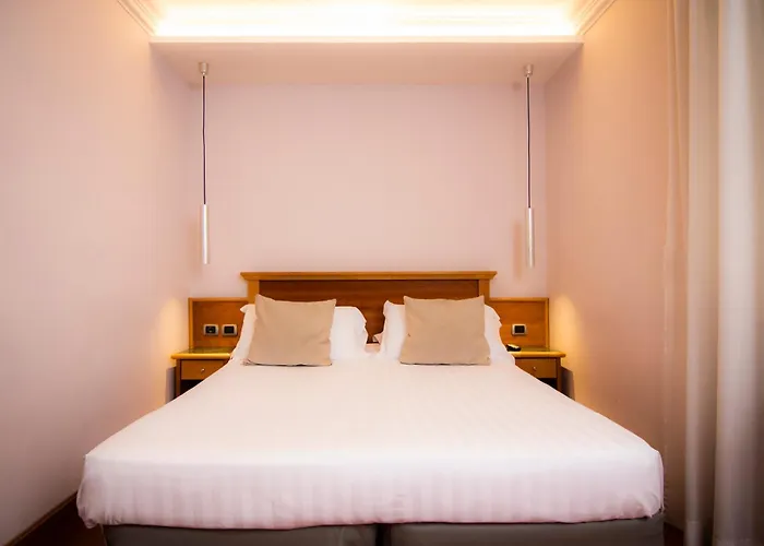 ジオッリ ナツィオナーレ ホテル